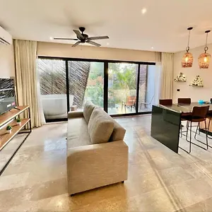 Sky K104 Tulum