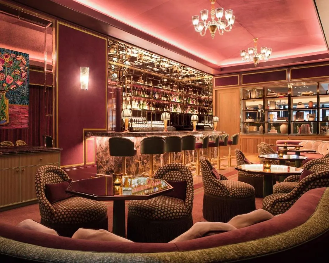 Hotel Barriere Fouquet'S Nueva York 5*,